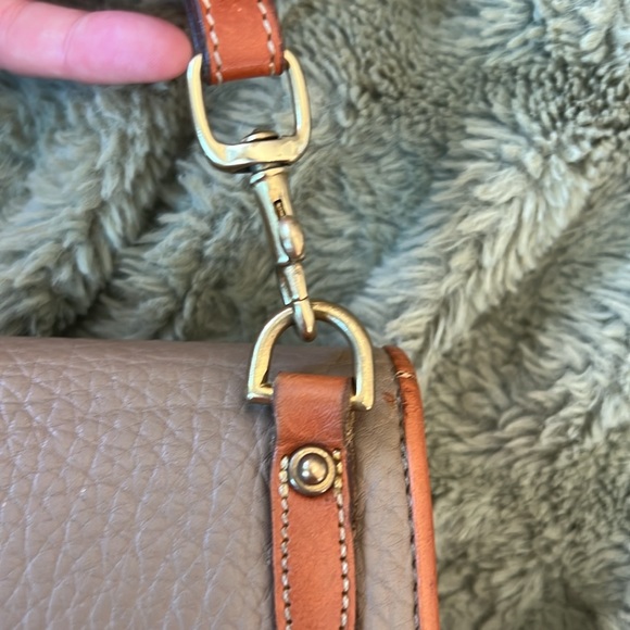 Vintage Dooney and Bourke Bag - Picture 7 of 12